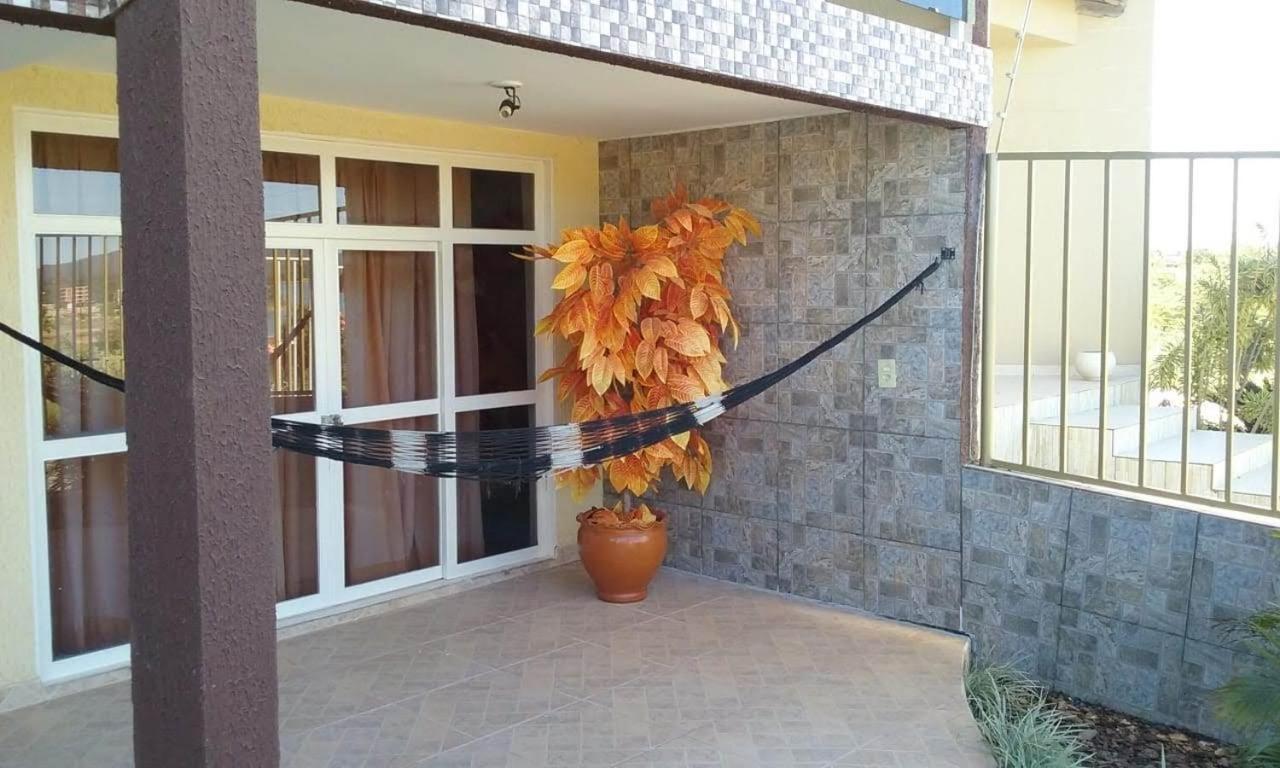 Sobrado Frente P/Lago Com Piscina Aquecida Caldas Novas Exterior photo