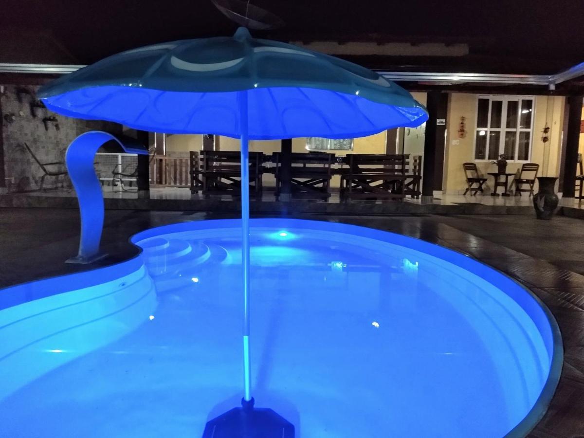 Sobrado Frente P/Lago Com Piscina Aquecida Caldas Novas Exterior photo