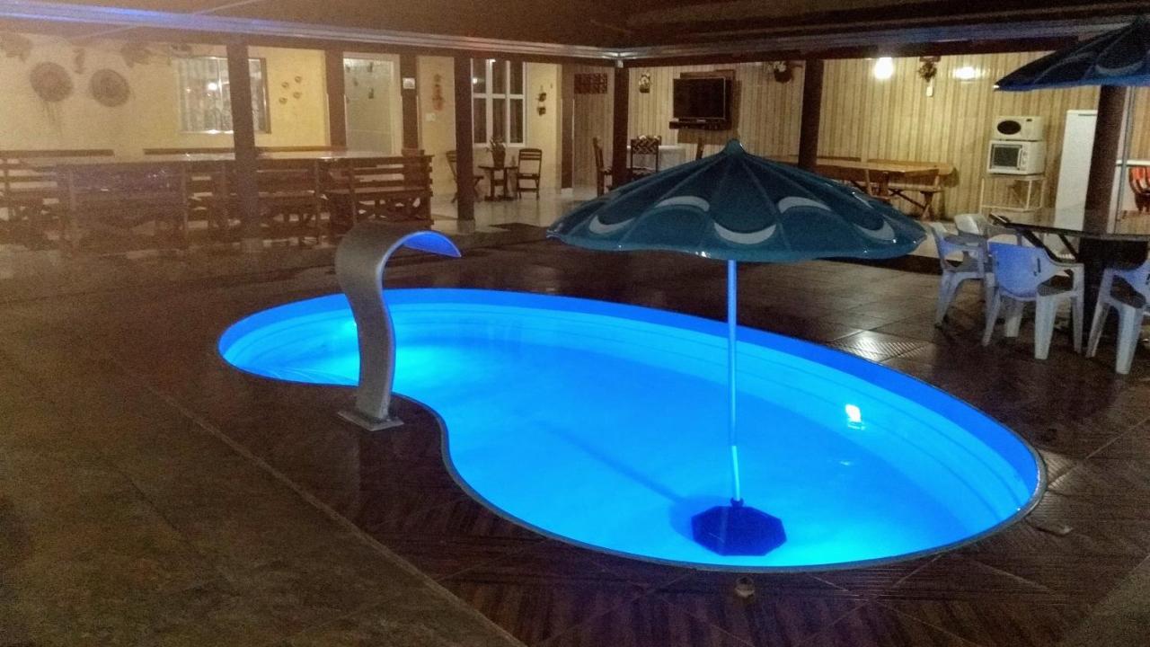 Sobrado Frente P/Lago Com Piscina Aquecida Caldas Novas Exterior photo